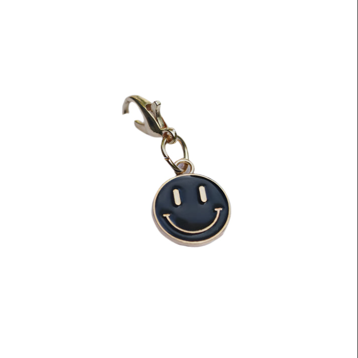 Hanging Charm - Smiley Black