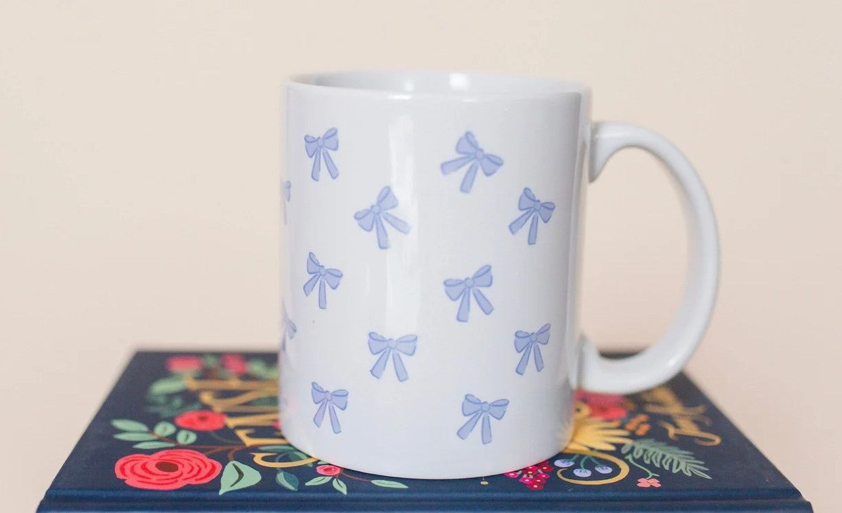 Pippy Post Mug - Coquette Bows Blue