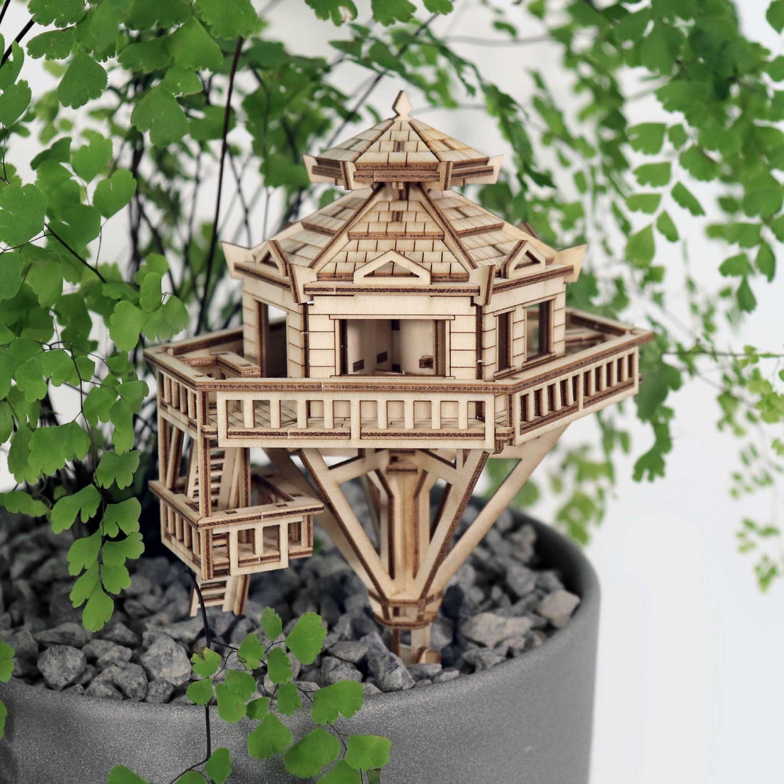 Tiny Tree House Small - Woodland Outpost