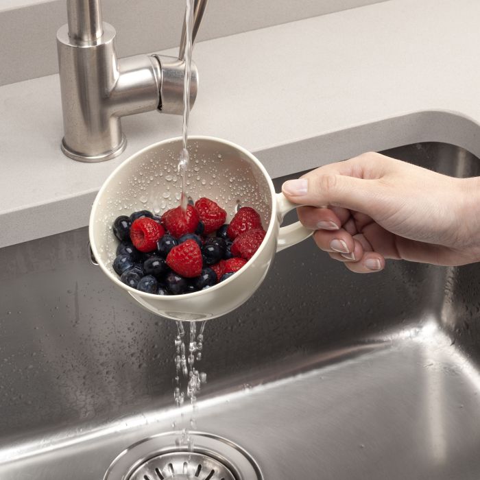 Zeal Keep It Handy Berry Colander Cream