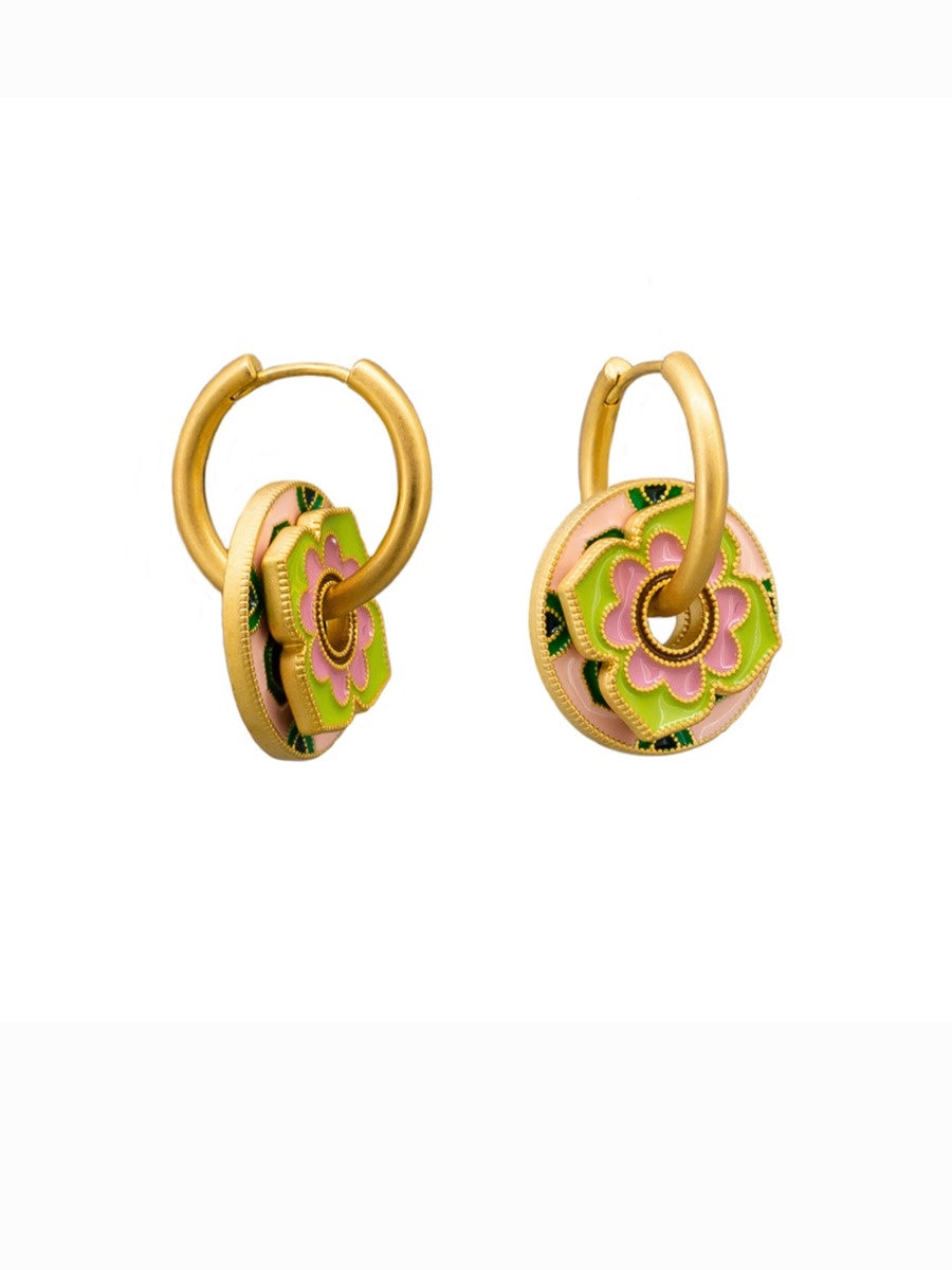 Gold Spinning Flower Huggie Earrings